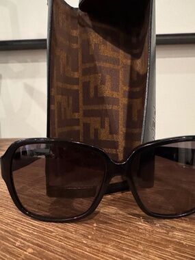 Fendi Black Frame Sunglasses